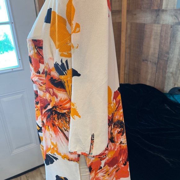 WOMEN'S LADIES SIZE LARGE LONG SHIRT BLOUSE TUNIC TOP CREAM ORANGE BLACK PRINT - Picture 5 of 6